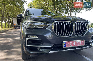 Внедорожник / Кроссовер BMW X5 2020 в 