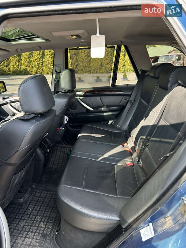 Позашляховик / Кросовер BMW X5 2002 в Львові