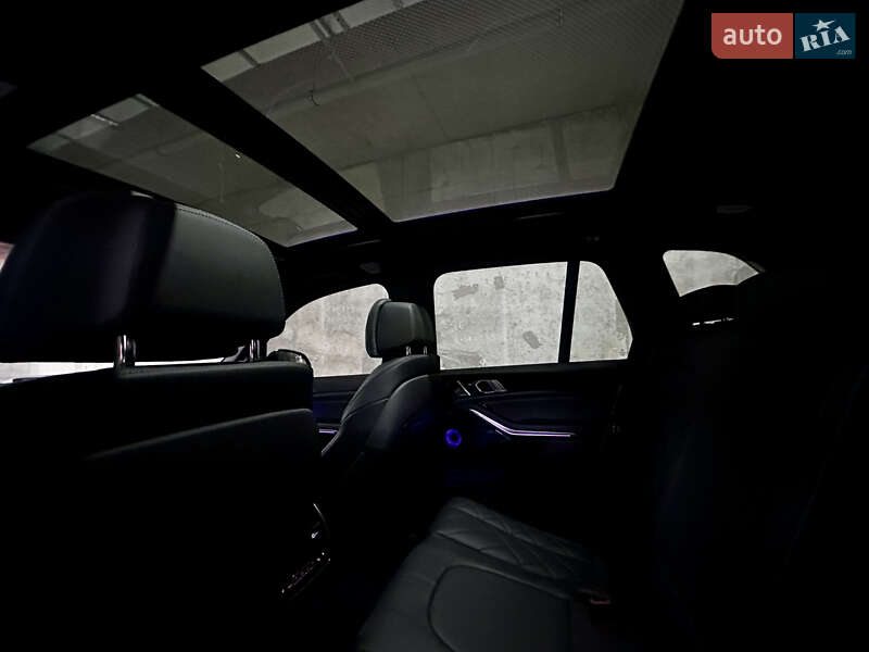 Внедорожник / Кроссовер BMW X5 2024 в Ровно