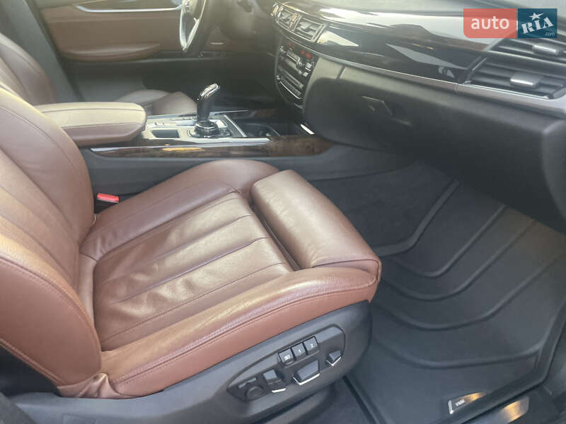 Внедорожник / Кроссовер BMW X5 2015 в Киеве фото 27 Внедорожник / Кроссовер BMW X5 2015 в Киеве