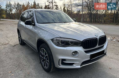Позашляховик / Кросовер BMW X5 2016 в Києві