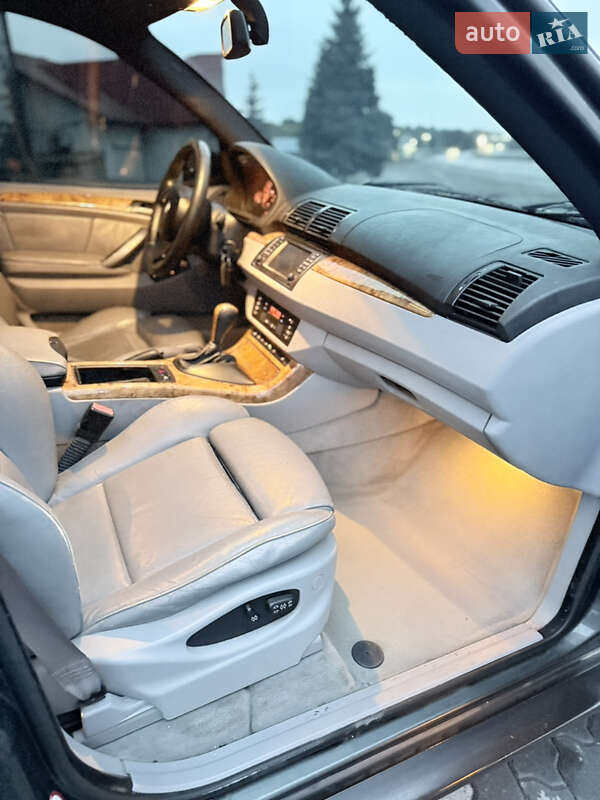 Позашляховик / Кросовер BMW X5 2005 в Чернівцях