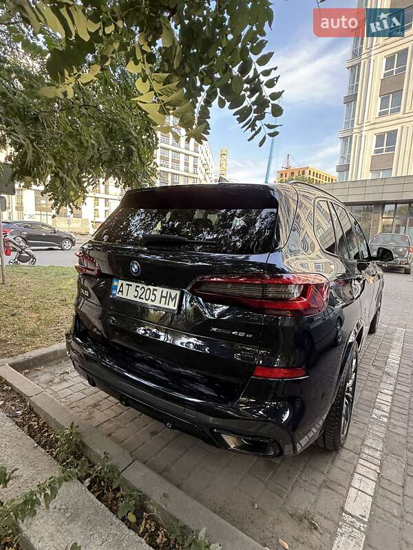 Внедорожник / Кроссовер BMW X5 2022 в Ивано-Франковске