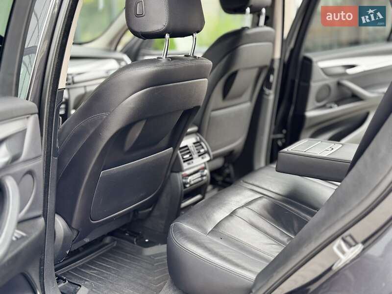 Внедорожник / Кроссовер BMW X5 2014 в Тернополе