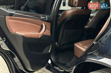 Позашляховик / Кросовер BMW X5 2011 в 