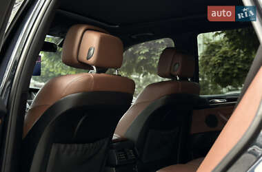 Позашляховик / Кросовер BMW X5 2011 в 