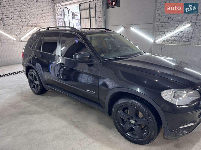 Внедорожник / Кроссовер BMW X5 2013 в Радомышле фото 2 Внедорожник / Кроссовер BMW X5 2013 в Радомышле