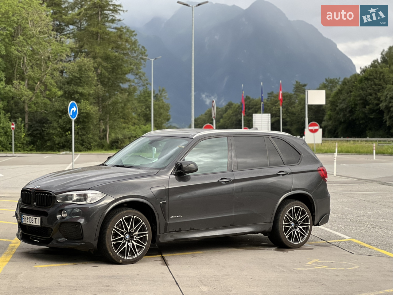 2015 BMW X5 - мініатюра 17