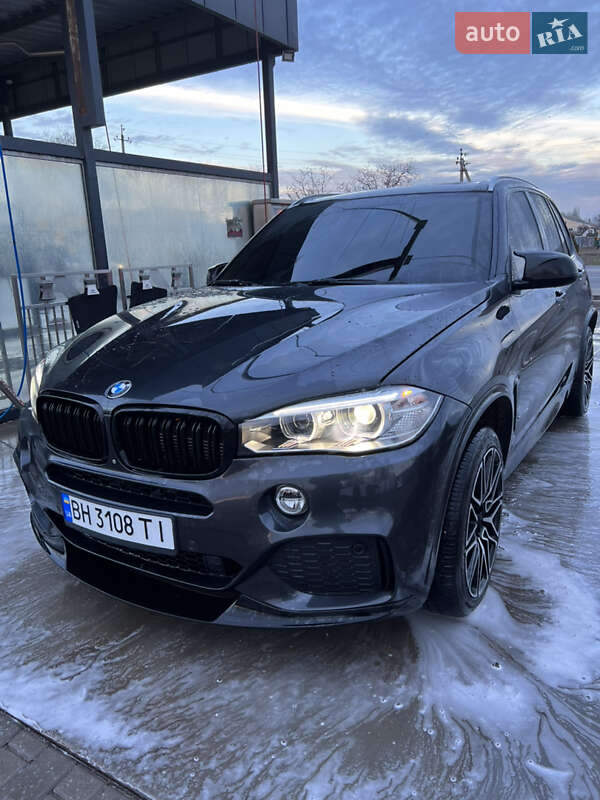 Внедорожник / Кроссовер BMW X5 2016 в Одессе