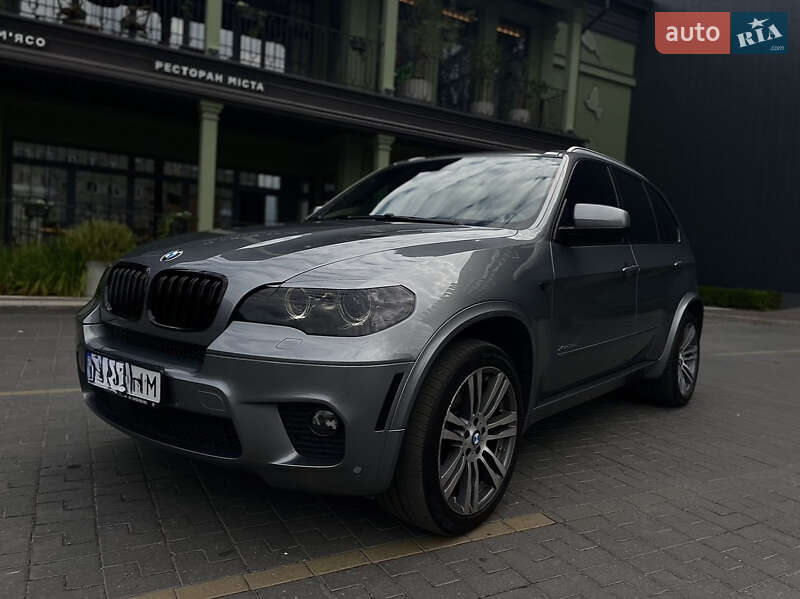 Внедорожник / Кроссовер BMW X5 2012 в Вараше