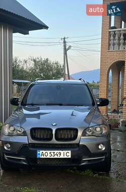 Внедорожник / Кроссовер BMW X5 2009 в Межгорье