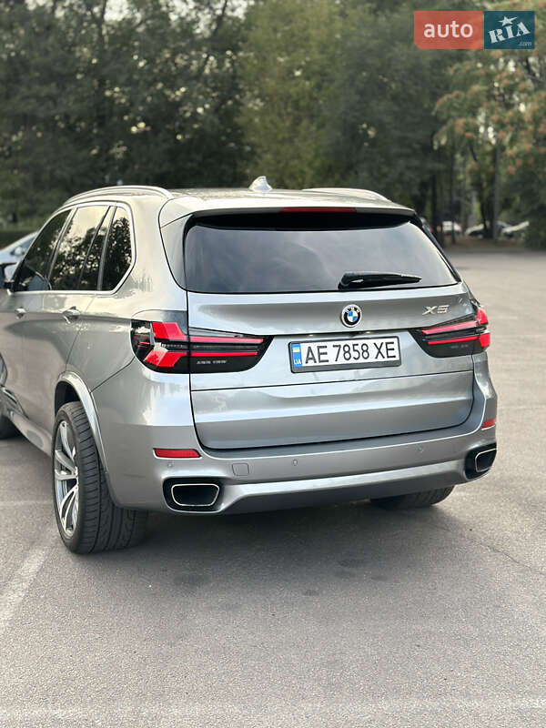 Позашляховик / Кросовер BMW X5 2016 в Кам'янському