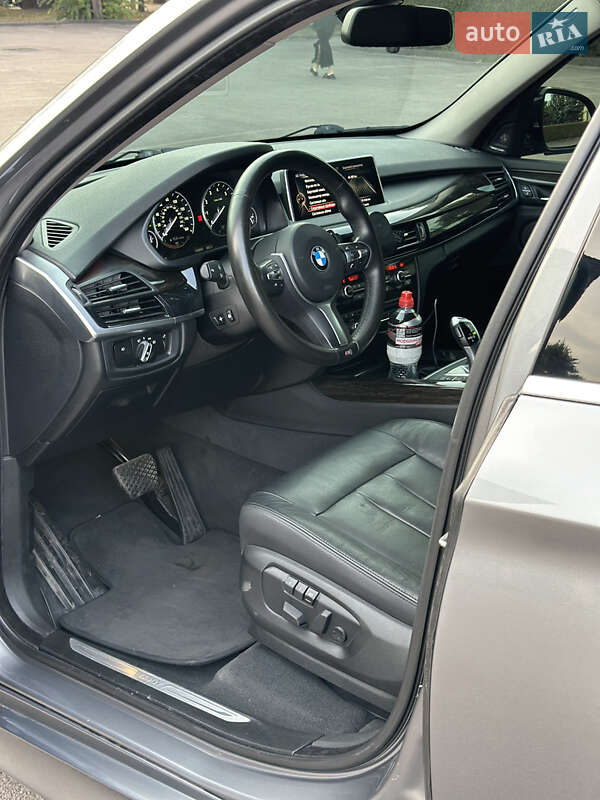 Позашляховик / Кросовер BMW X5 2016 в Кам'янському
