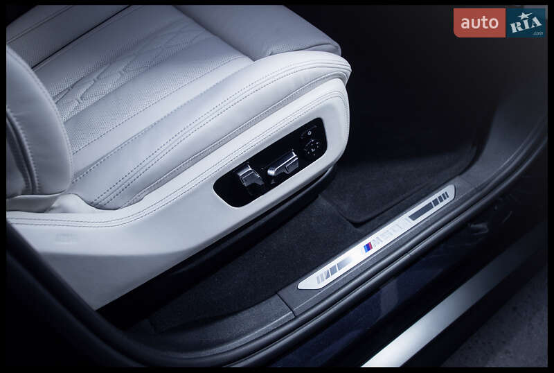 Внедорожник / Кроссовер BMW X5 2022 в Киеве