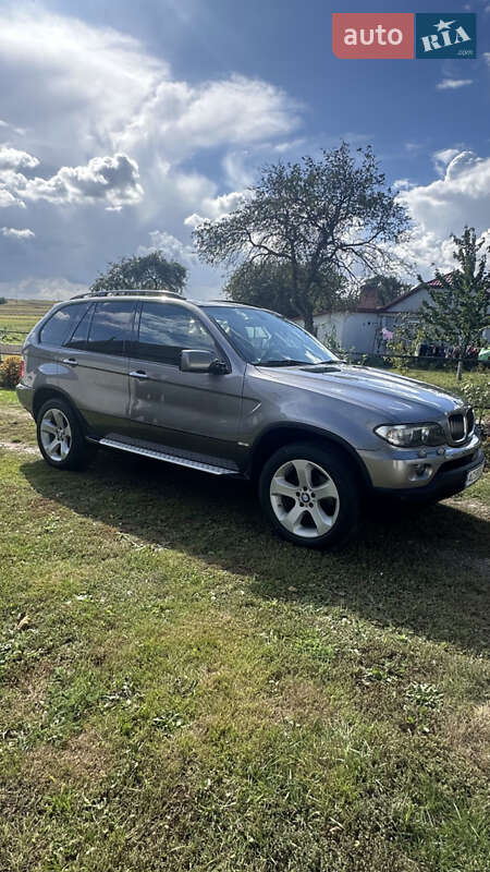 Внедорожник / Кроссовер BMW X5 2005 в Владимире