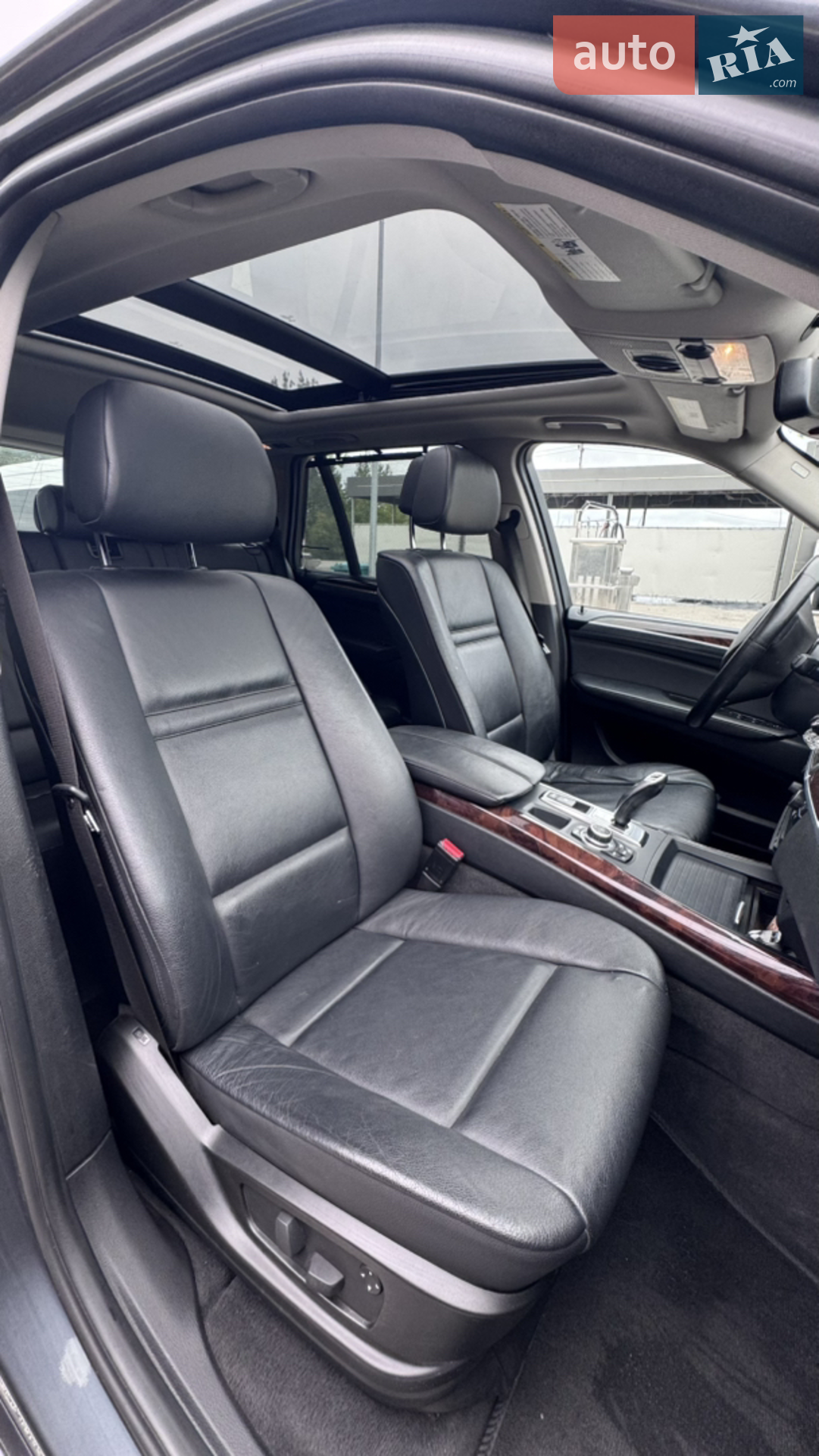2010 BMW X5 - мініатюра 8