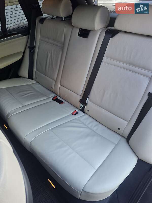 Внедорожник / Кроссовер BMW X5 2012 в Виннице
