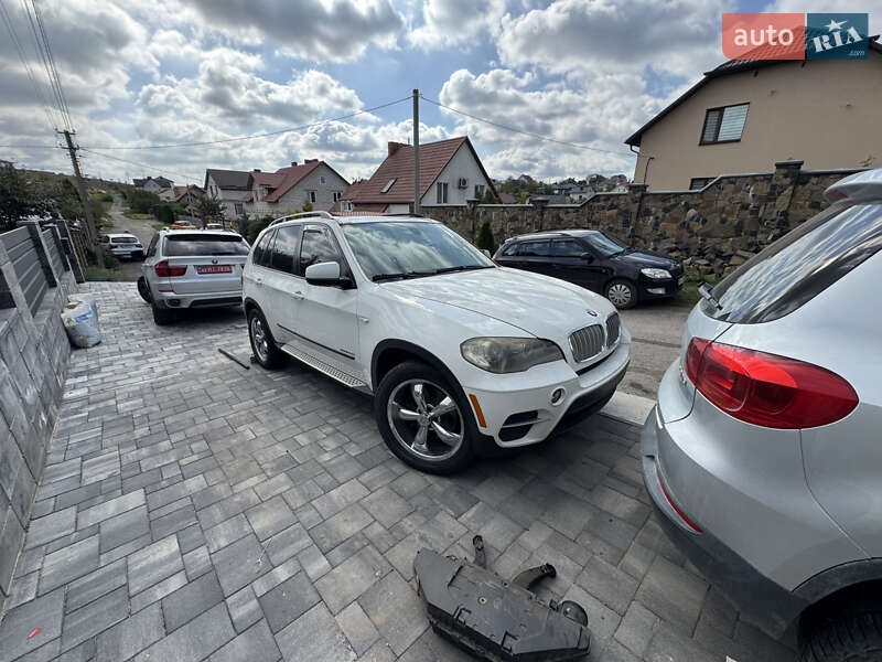 BMW X5 2011