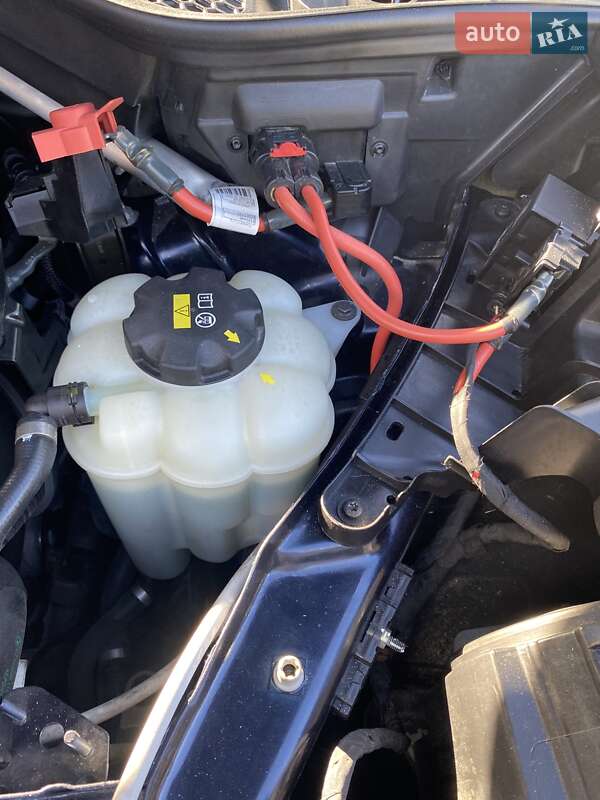 Внедорожник / Кроссовер BMW X5 2017 в Ровно