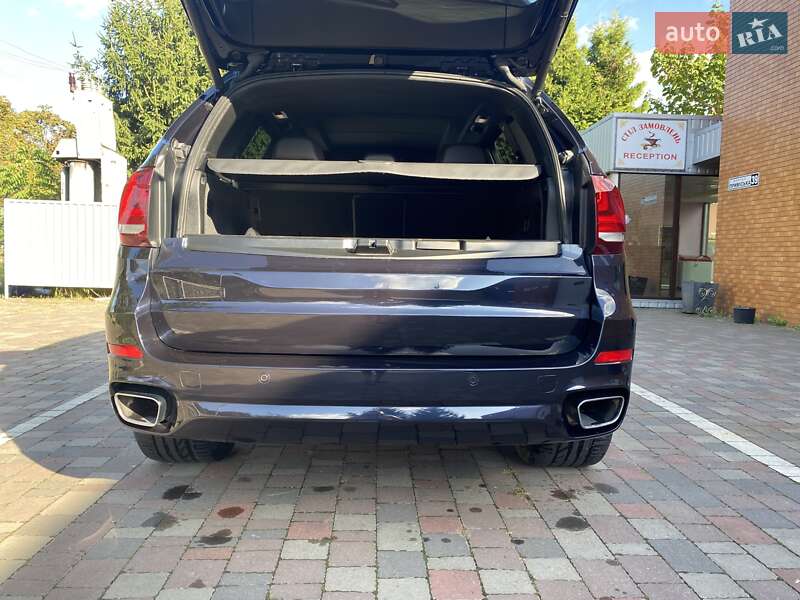 Внедорожник / Кроссовер BMW X5 2017 в Ровно