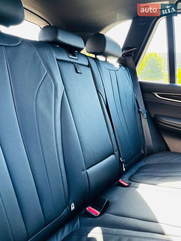 Позашляховик / Кросовер BMW X5 2015 в Києві фото 19 Позашляховик / Кросовер BMW X5 2015 в Києві