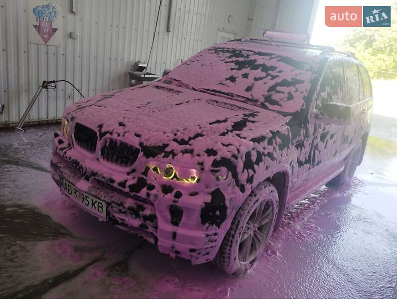 Внедорожник / Кроссовер BMW X5 2005 в Могилев-Подольске