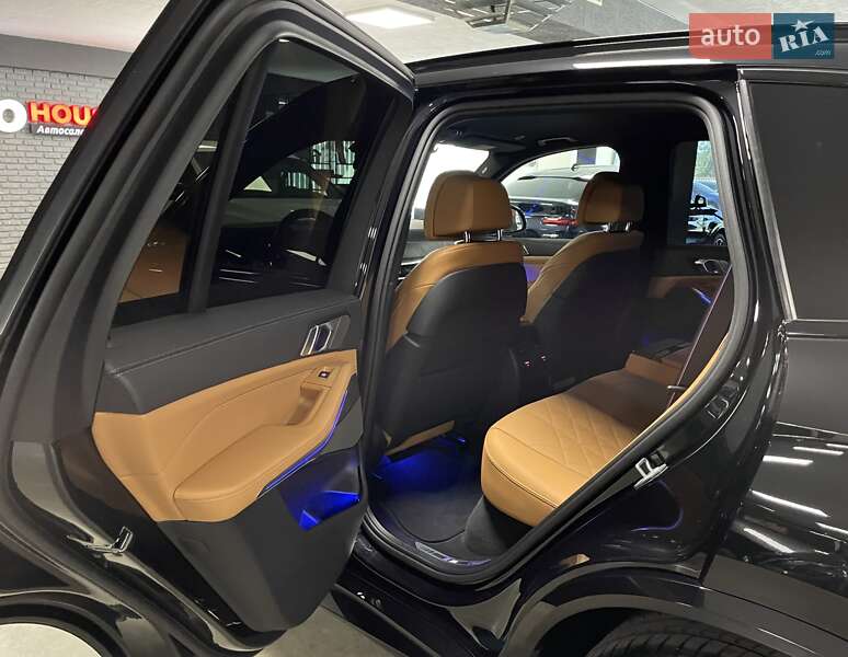 Позашляховик / Кросовер BMW X5 2024 в Львові