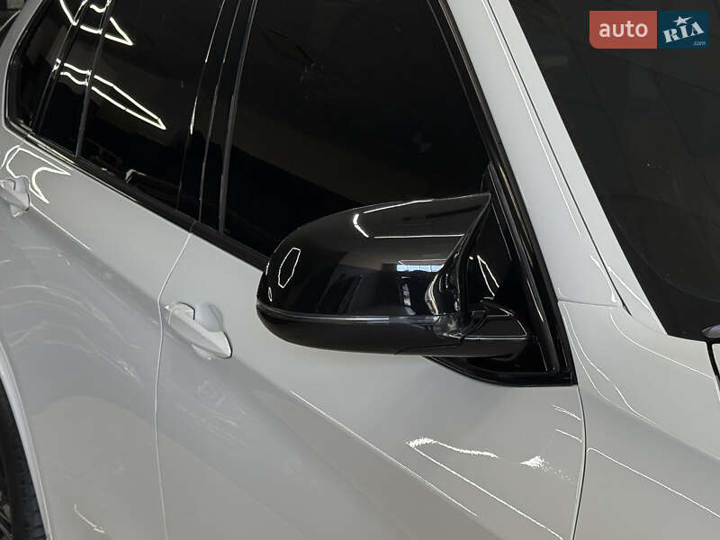 Внедорожник / Кроссовер BMW X5 2015 в Николаеве