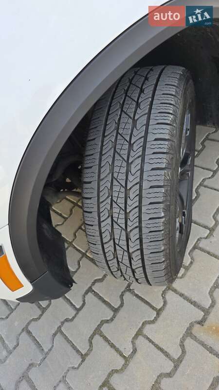 Внедорожник / Кроссовер BMW X5 2012 в Ивано-Франковске