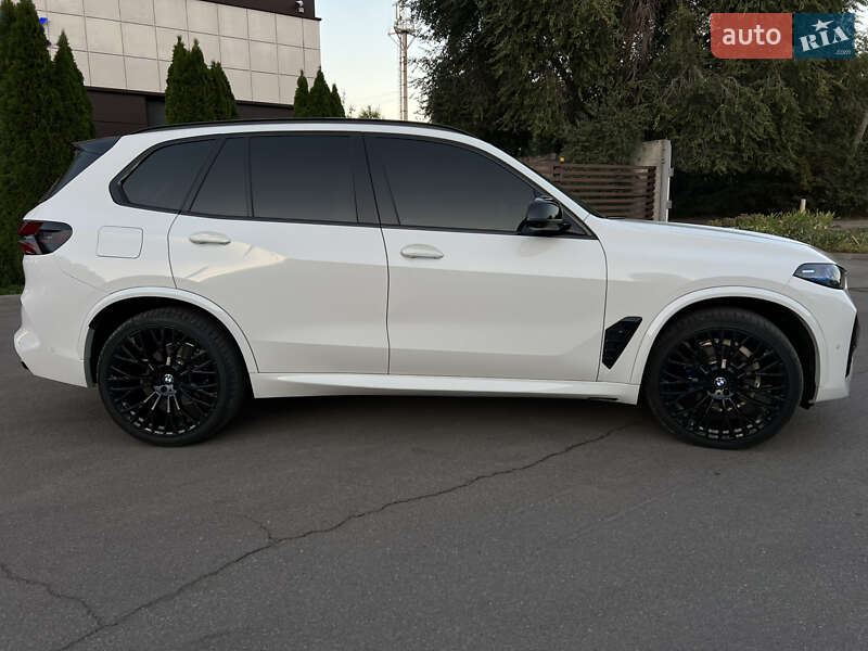Внедорожник / Кроссовер BMW X5 2022 в Днепре