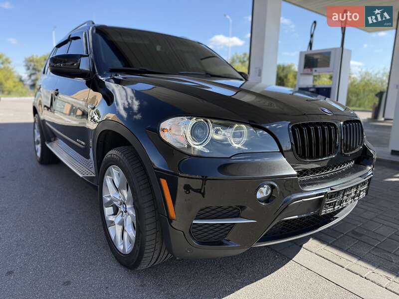 Внедорожник / Кроссовер BMW X5 2013 в Днепре