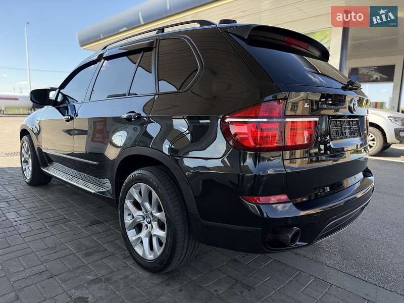 Внедорожник / Кроссовер BMW X5 2013 в Днепре