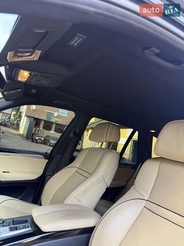 Позашляховик / Кросовер BMW X5 2013 в Львові