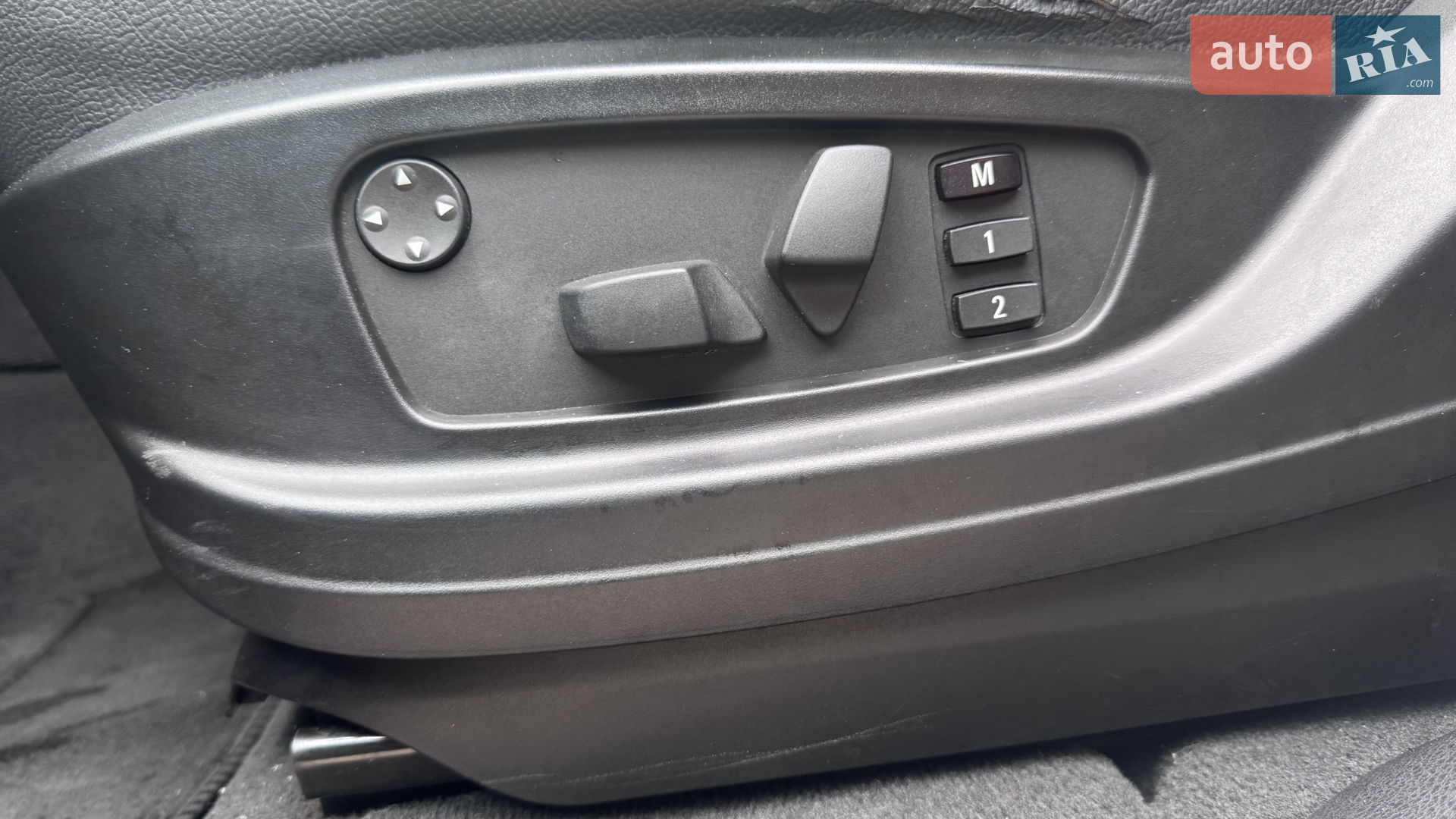 2010 BMW X5 - мініатюра 21