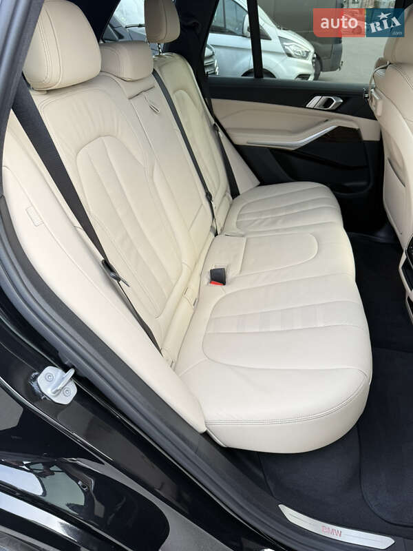 Позашляховик / Кросовер BMW X5 2020 в Луцьку