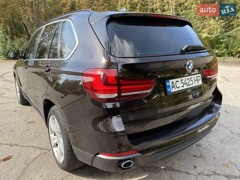 Внедорожник / Кроссовер BMW X5 2013 в Луцке