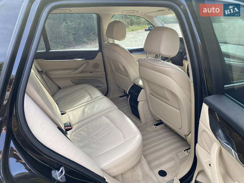 Внедорожник / Кроссовер BMW X5 2013 в Луцке