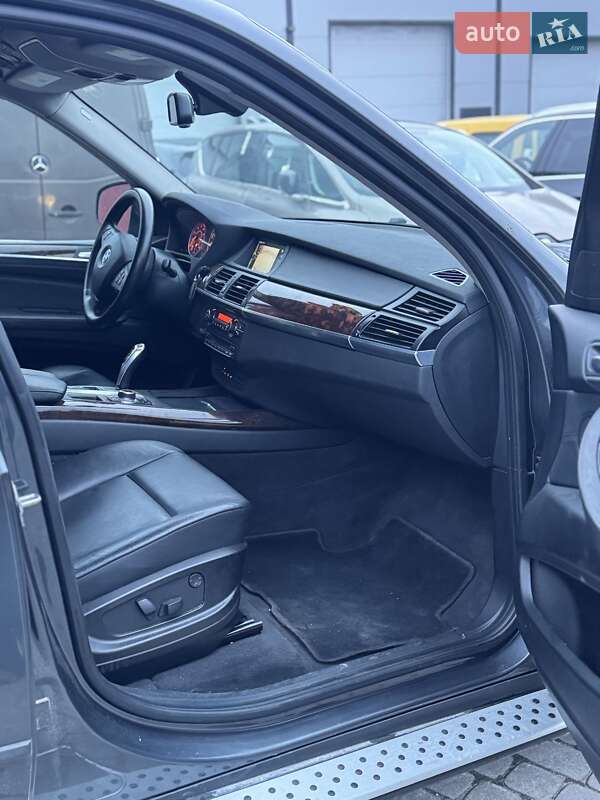 Позашляховик / Кросовер BMW X5 2013 в Тернополі