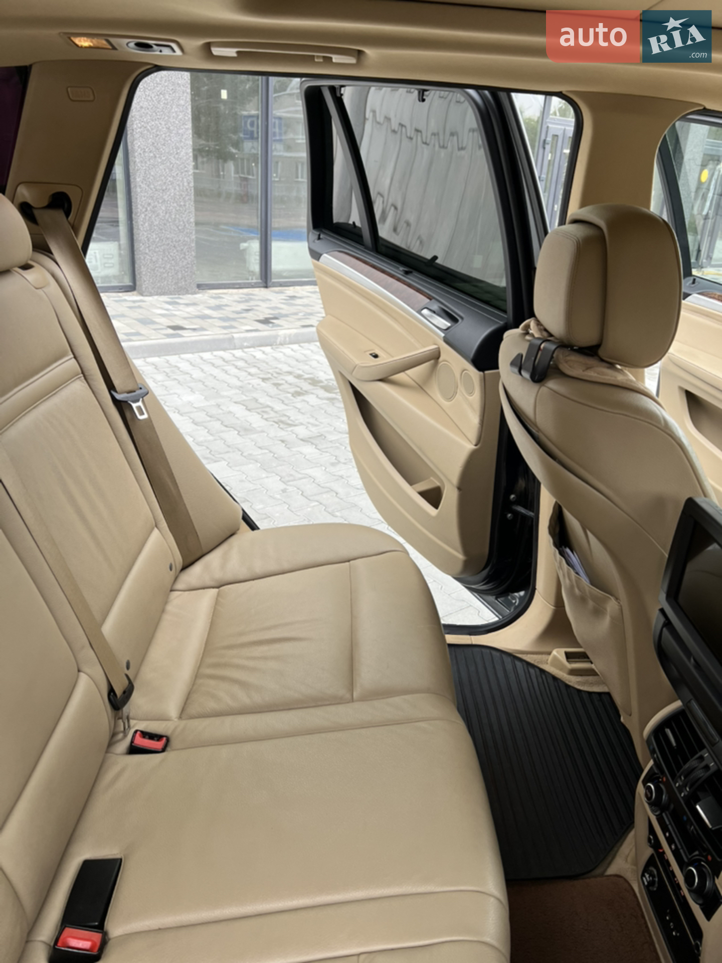2011 BMW X5 - мініатюра 10