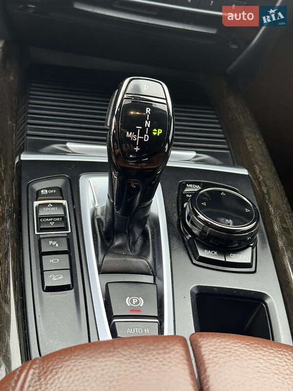 Внедорожник / Кроссовер BMW X5 2015 в Киеве фото 10 Внедорожник / Кроссовер BMW X5 2015 в Киеве