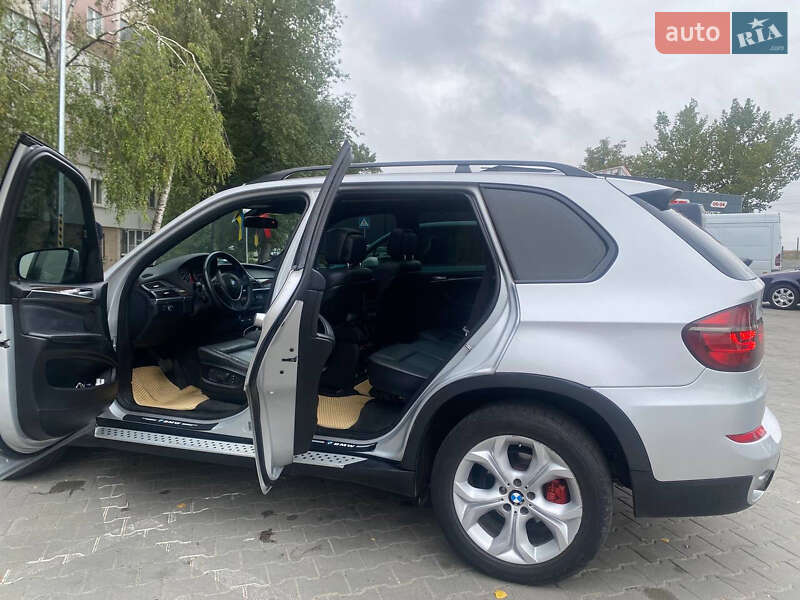 Внедорожник / Кроссовер BMW X5 2012 в Тернополе