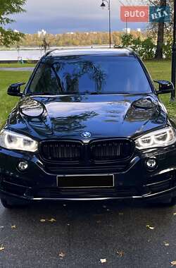 Внедорожник / Кроссовер BMW X5 2016 в 