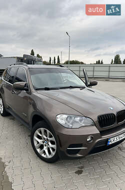Внедорожник / Кроссовер BMW X5 2012 в Оратове