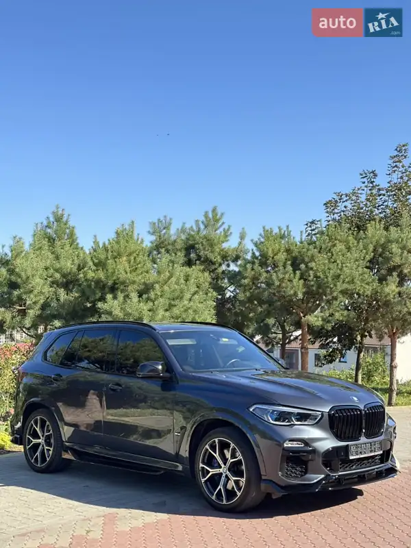 BMW X5 2019