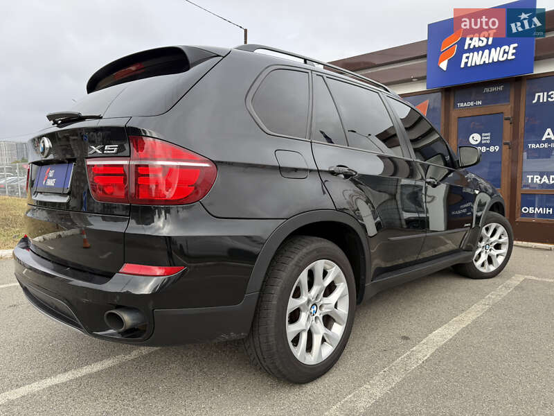 Позашляховик / Кросовер BMW X5 2011 в Києві