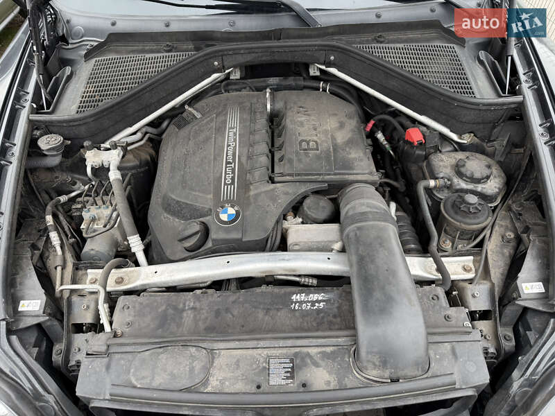 Позашляховик / Кросовер BMW X5 2011 в Києві