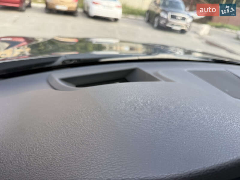 Внедорожник / Кроссовер BMW X5 2014 в Киеве