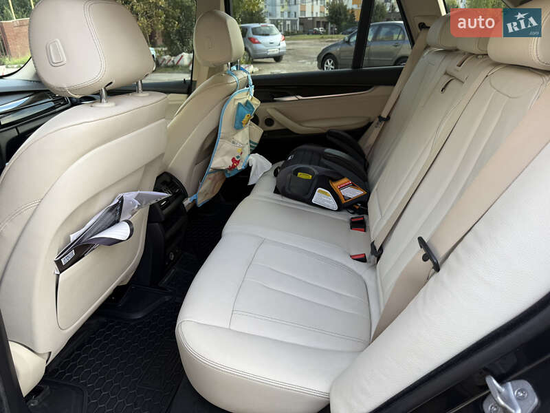 Внедорожник / Кроссовер BMW X5 2014 в Киеве