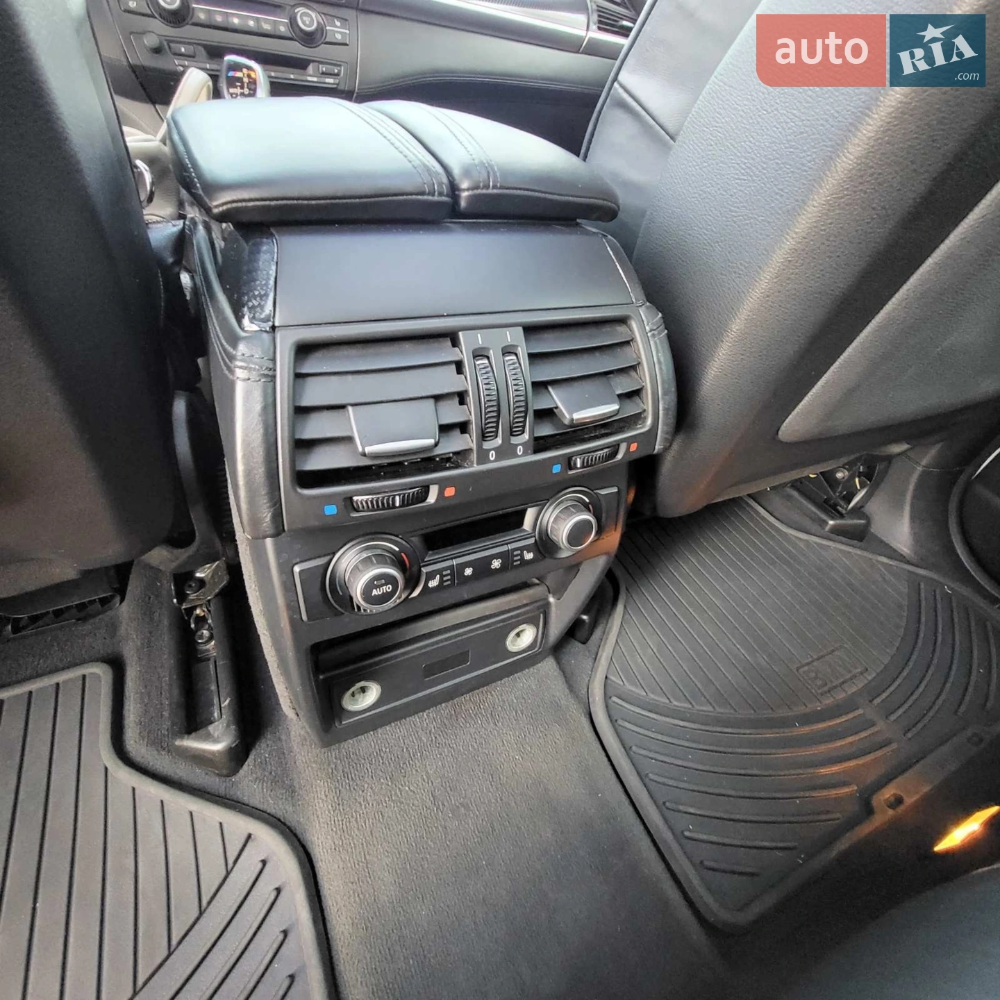 2011 BMW X5 - мініатюра 8