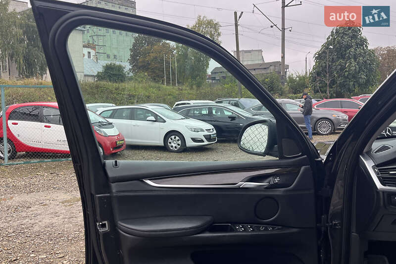 Позашляховик / Кросовер BMW X5 2015 в Стрию